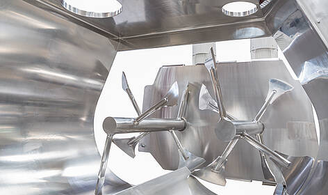 Fully extractable design for easy access